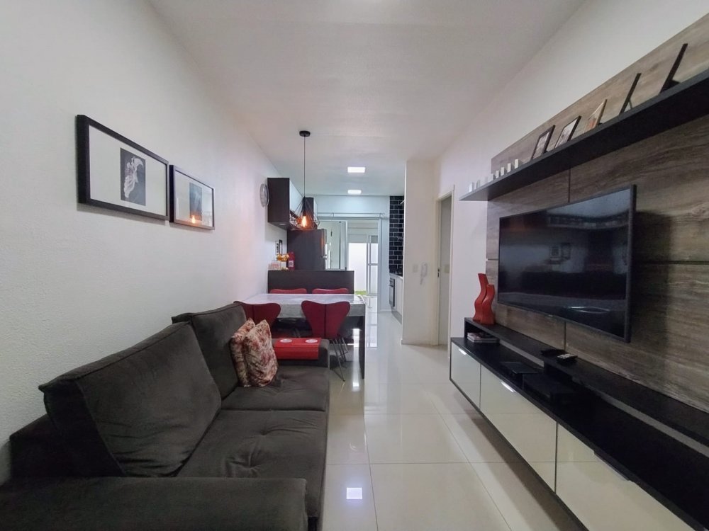 Casa em Condomnio - Venda - Trs Vendas - Pelotas - RS