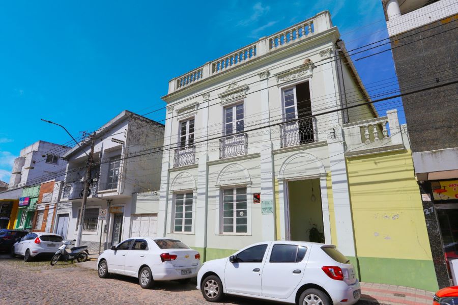 Sobrado - Venda - Centro - Pelotas - RS