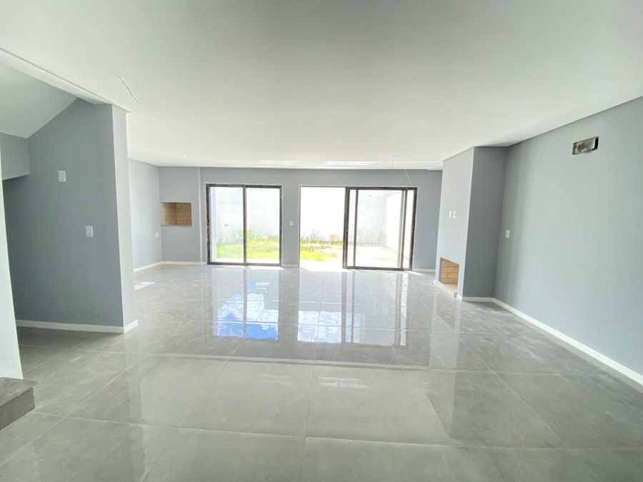 Sobrado - Venda - Tr�s Vendas - Pelotas - RS